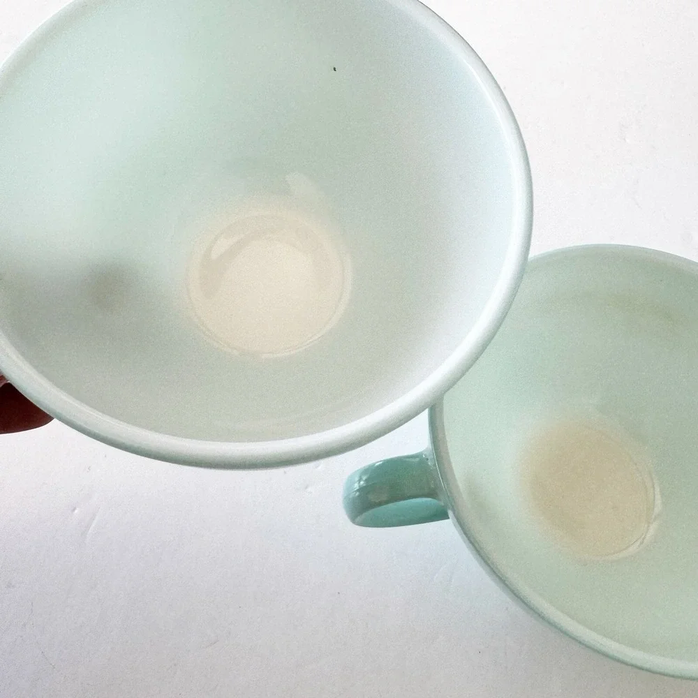 Pyrex set four